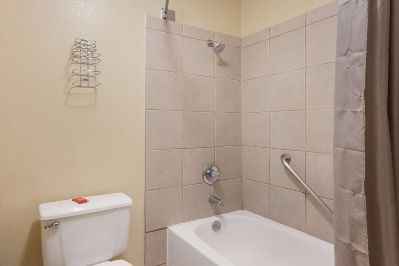 Surestay Hotel By Best Western וולס מראה חיצוני תמונה